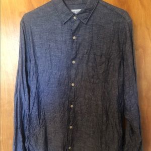 GAP Linen Blue Button-Down Shirt Medium
